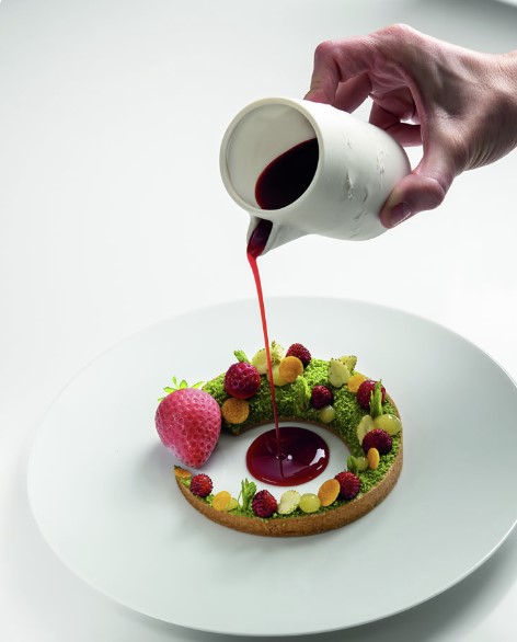 Dolce con frutti rossi